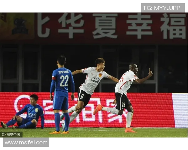 华夏幸福迎战延边福德争夺中超联赛关键三分之战