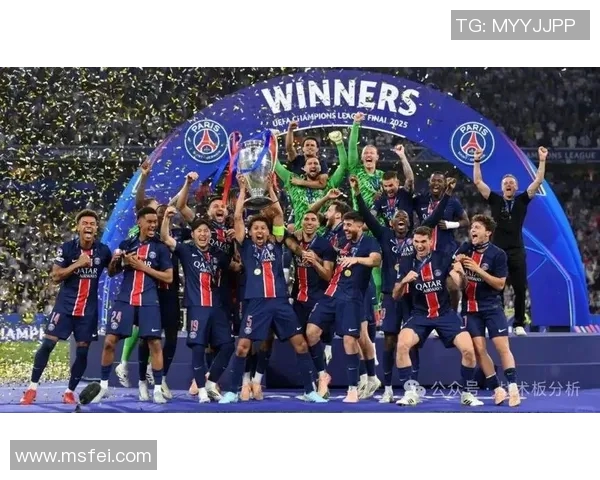 拜仁慕尼黑与曼联精彩对决直播全程回顾与分析