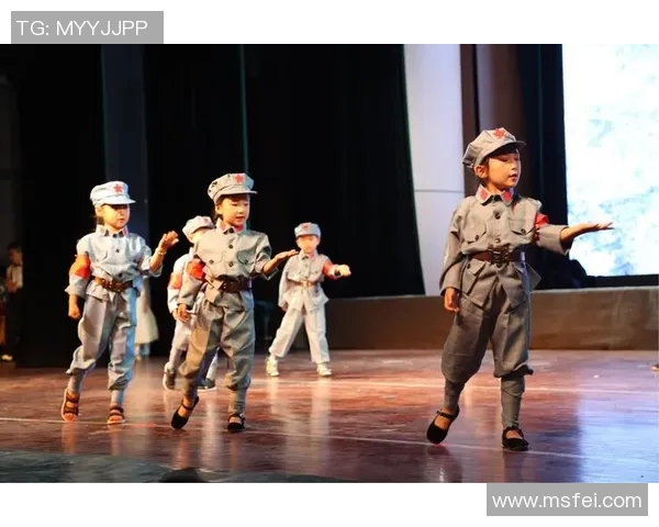 刘铮的奋斗历程与人生哲学探索：从篮球场到人生舞台的精彩转折