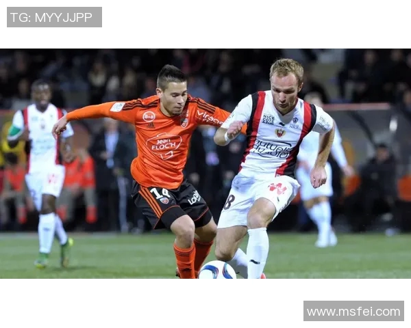 里昂与里尔对决前瞻分析双方近期状态及战术布局探讨